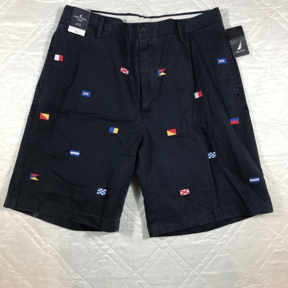NAUTICA Mens Signal Flags Flat Front Shorts Size 36W Inseam 9.5 Navy Blue nwt